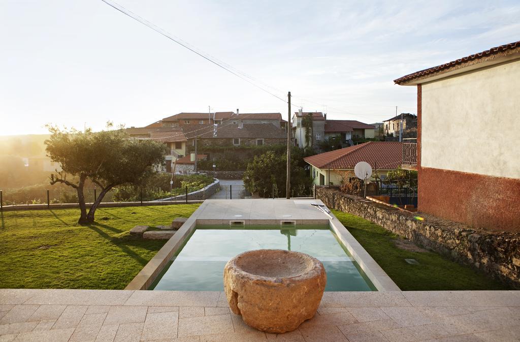 미란델라 Casas De Vale De Lobo 빌라 외부 사진